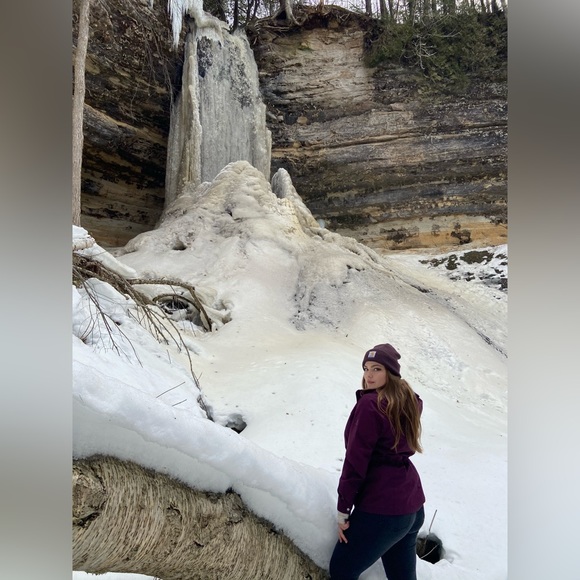 Meet your Posher, Samantha - Picture 9 of 13